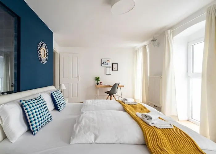 Apartment Cozy 1br Duplex Near Center By Hm